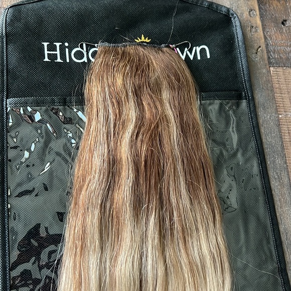 NEW-HIDDEN CROWN- BUNGEE PONYTAIL- COLOR 882 dark ash blonde wavy-human hair 18” - Picture 15 of 15